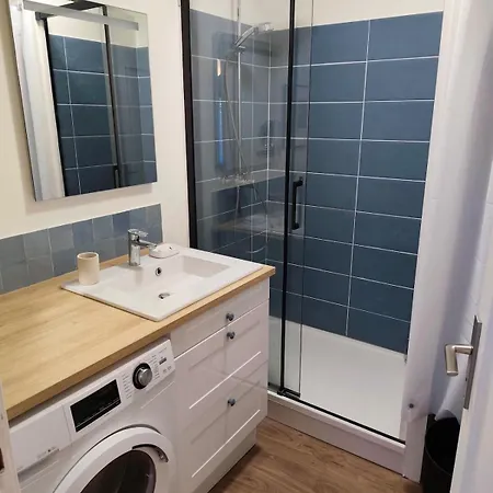 Cocon Avec Terrasse à 2 Pas Du Vieux Port Apartamento